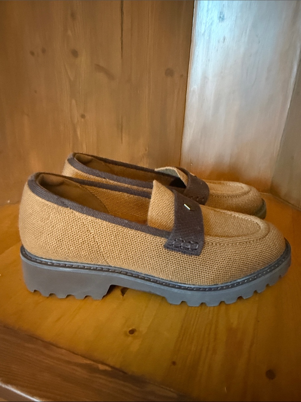 NWOT VIVAIA Francesca Chunky Platform Loafers 39